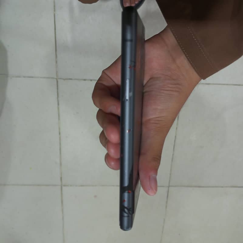Google Pixel 7a 5