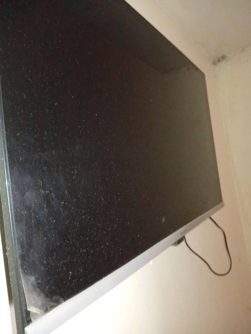 LED.  LED 1