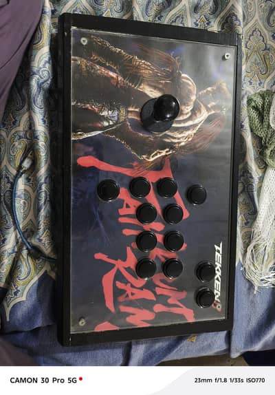 Arcade stick pc and ps 4 spotted