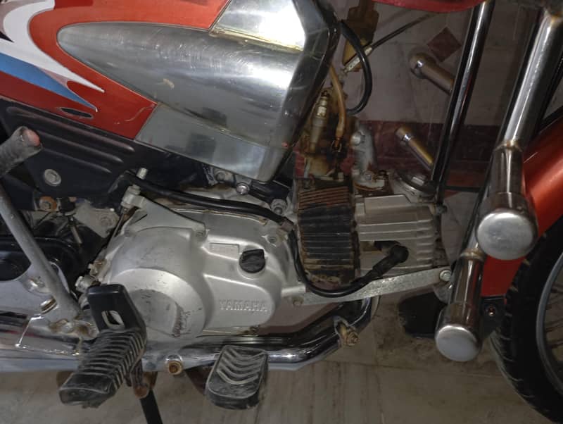 Yamaha Junoon 1