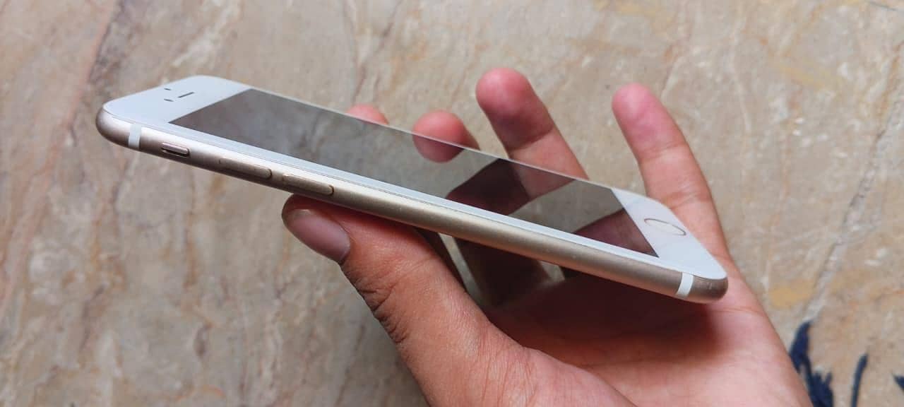 Apple iPhone 7 8