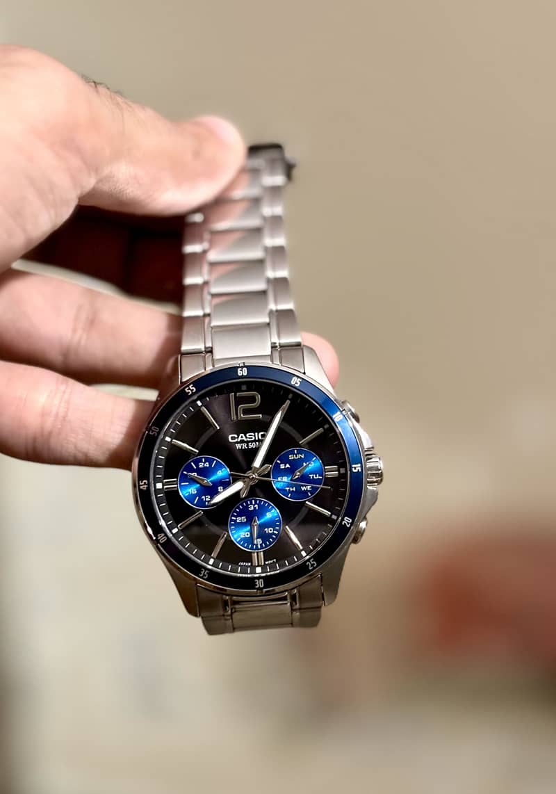 Casio watch 0