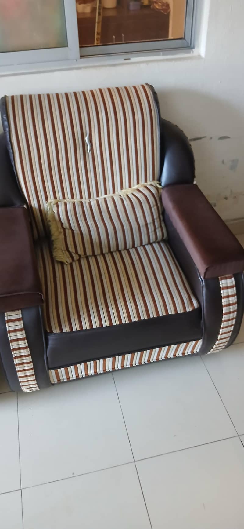 5 Seater sofa Set 1