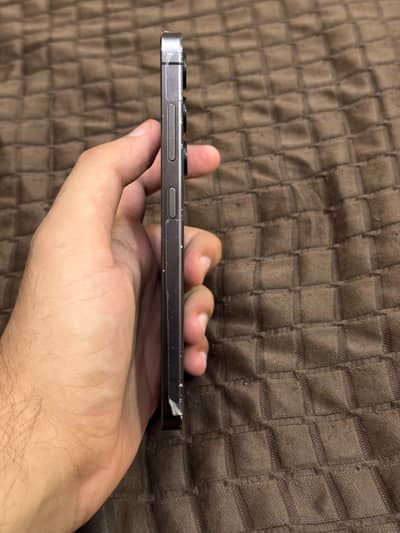 Samsung Mobile S24