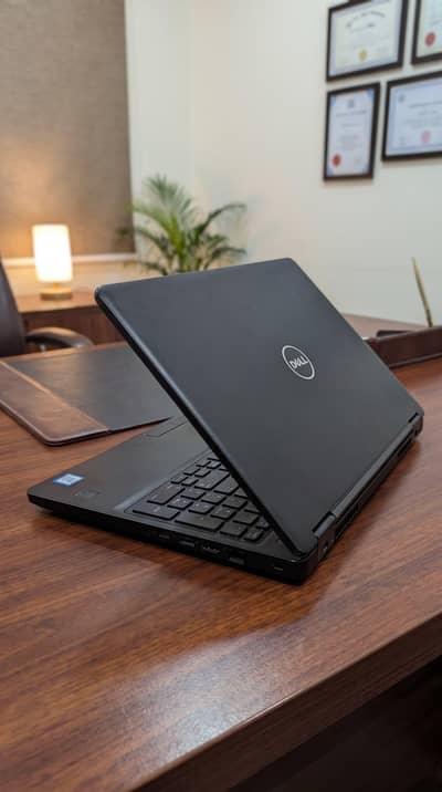 DELL PRECISION 3520