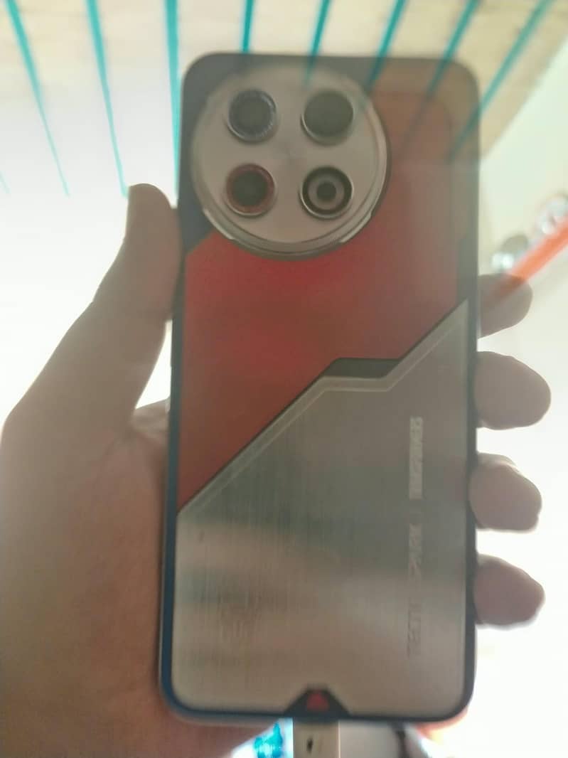 Tecno CAMON 30 Pro 1