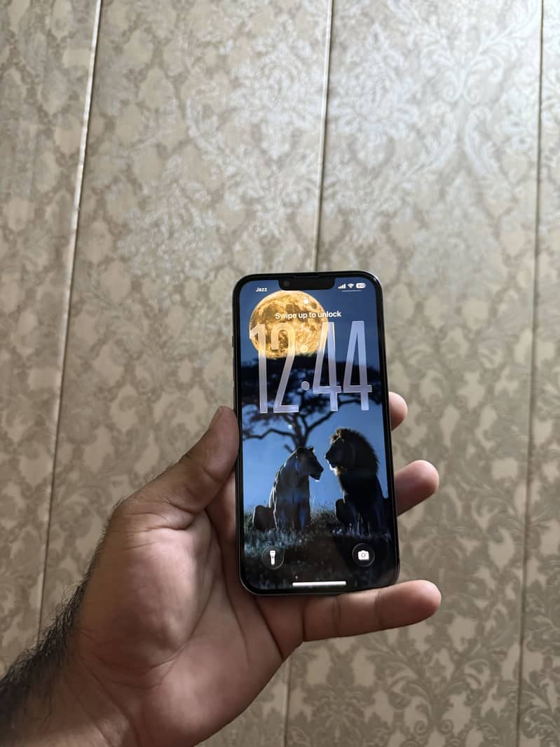 Apple iPhone 13 Pro 3
