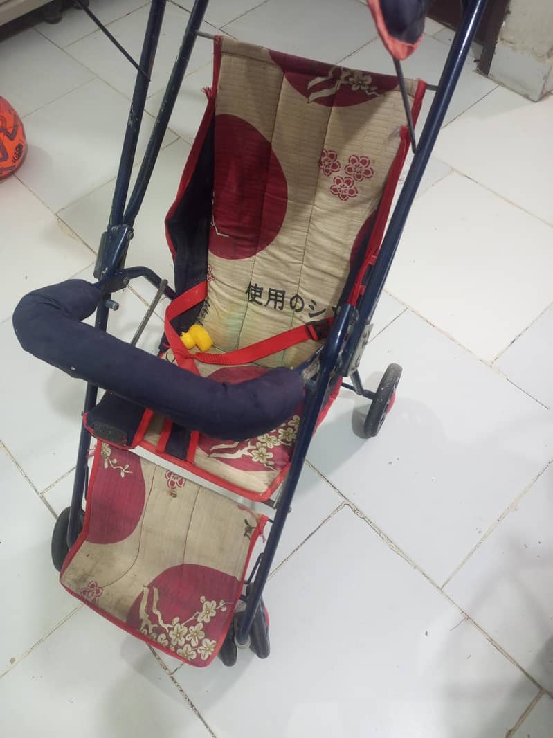 stroller 0