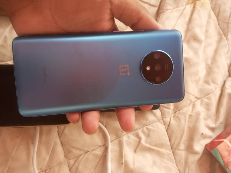 One Plus 7T 1