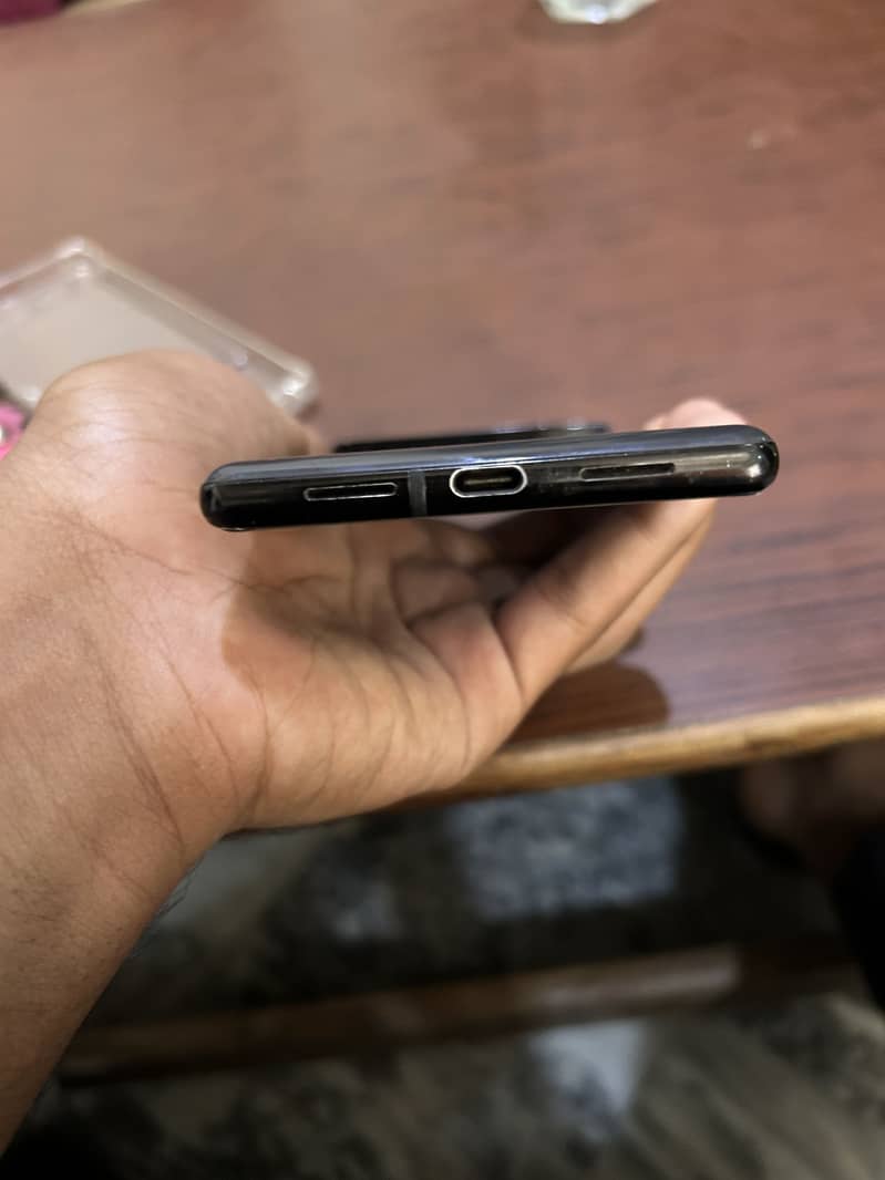 Google Pixel 6 Pro 2