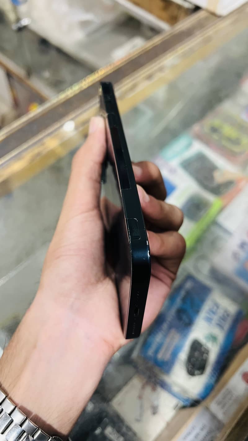 Apple iPhone 14 plus 2