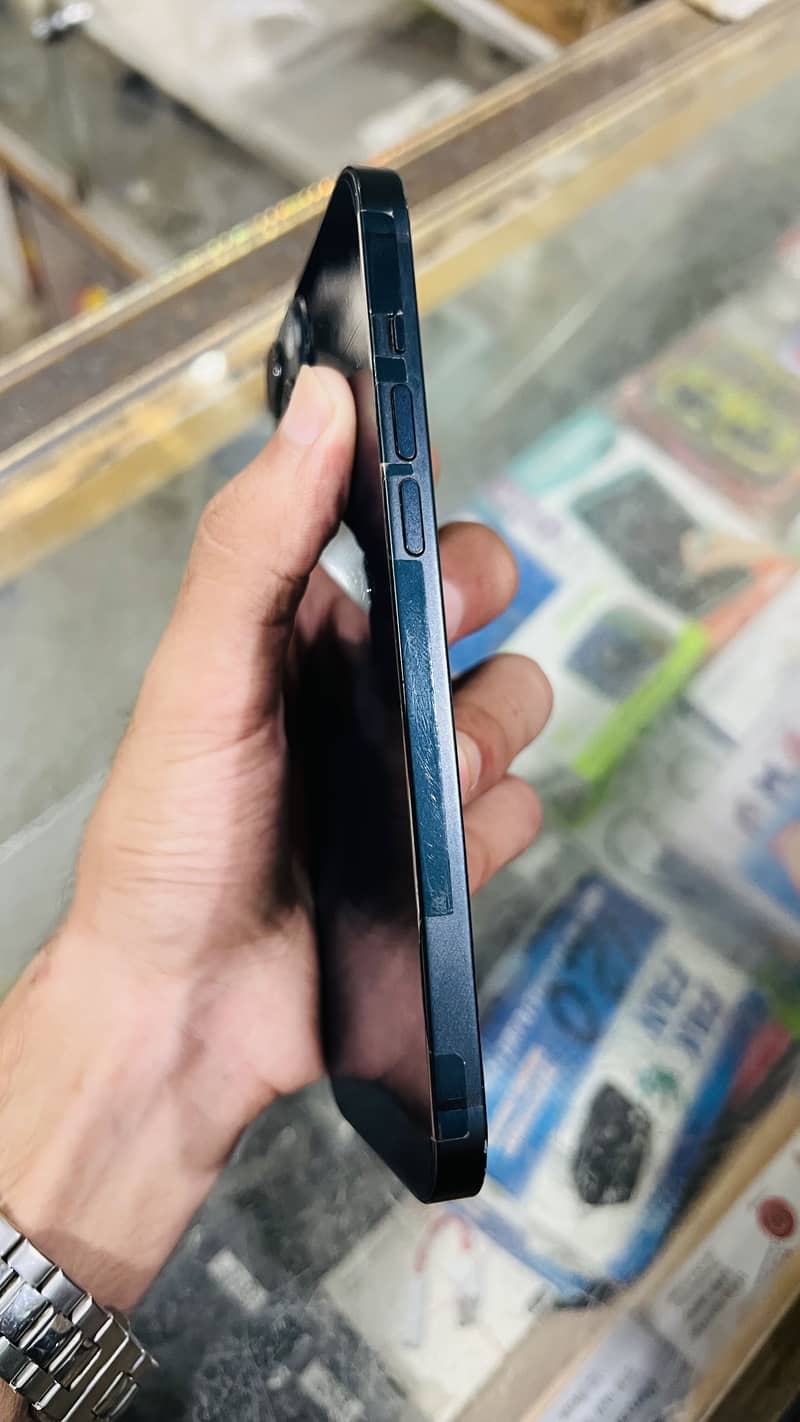 Apple iPhone 14 plus 5