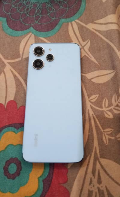 Xiaomi Redmi 12