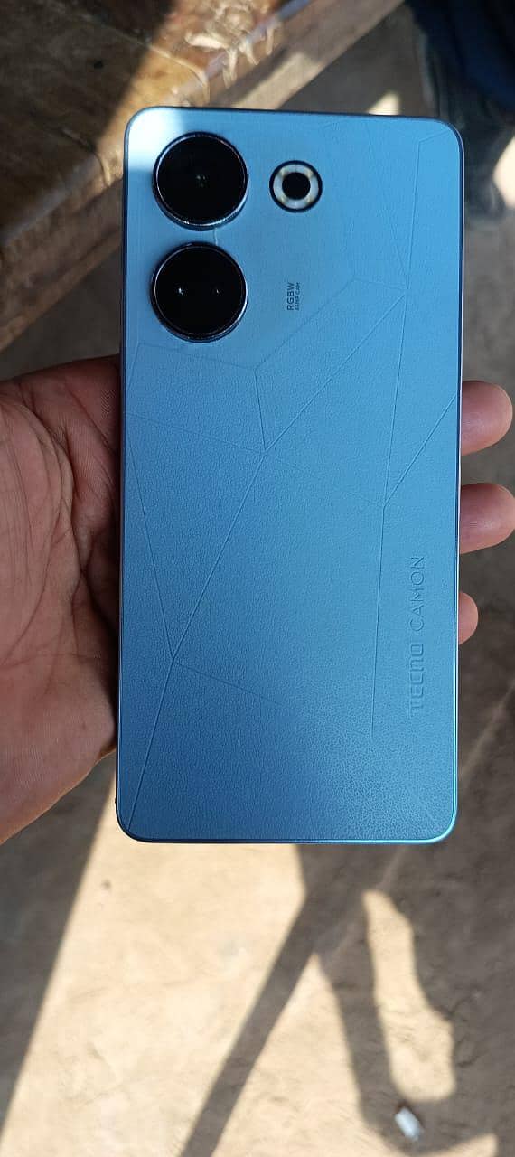 Tecno CAMON 20 1