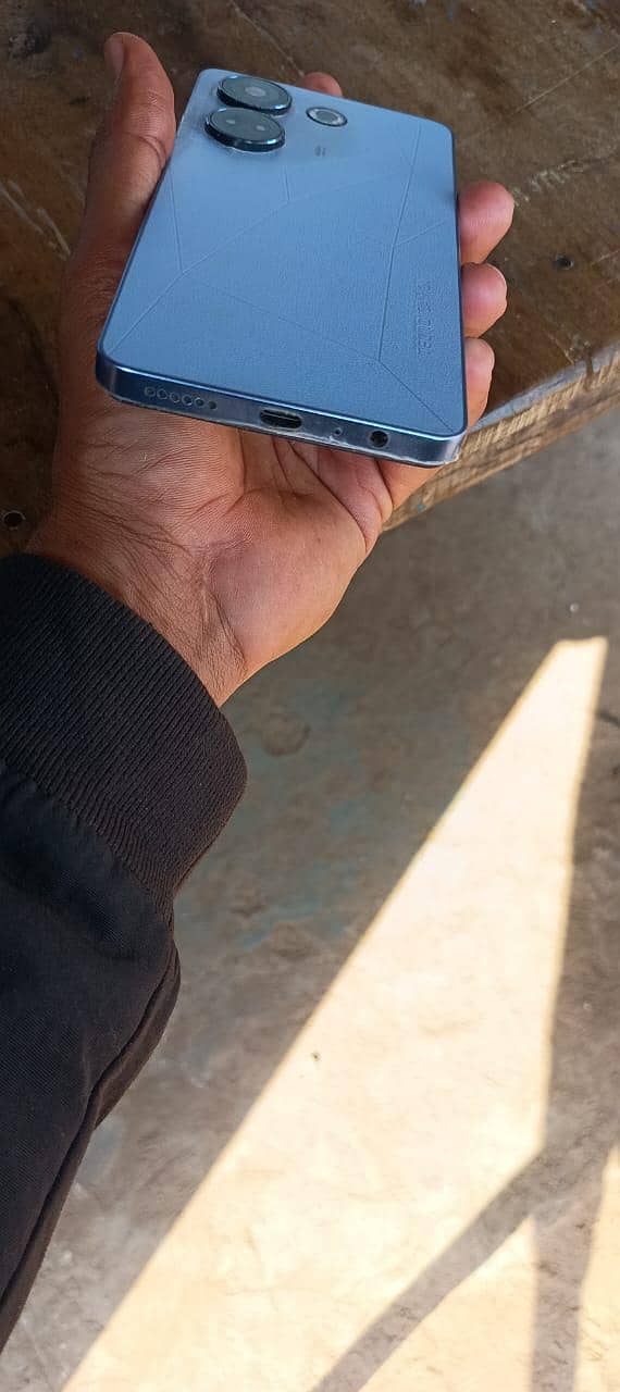 Tecno CAMON 20 4
