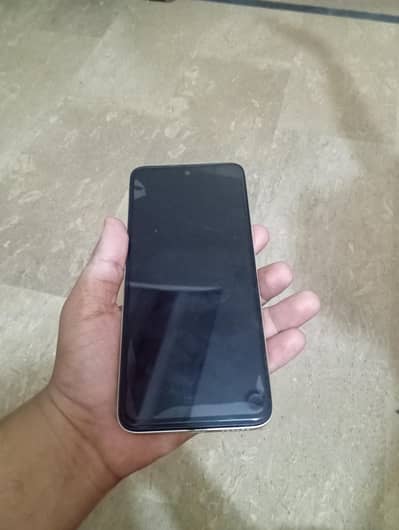 Xiaomi Redmi 13 8/256 gb in warranty