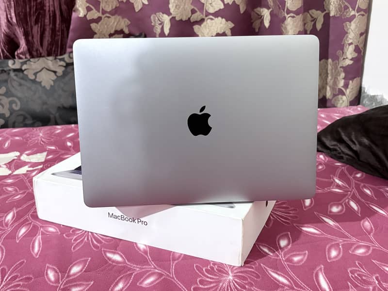 MacBook Pro M1 10