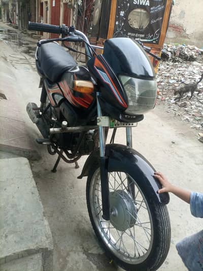 Honda Prider 2018 urgent sale only call 03024938814