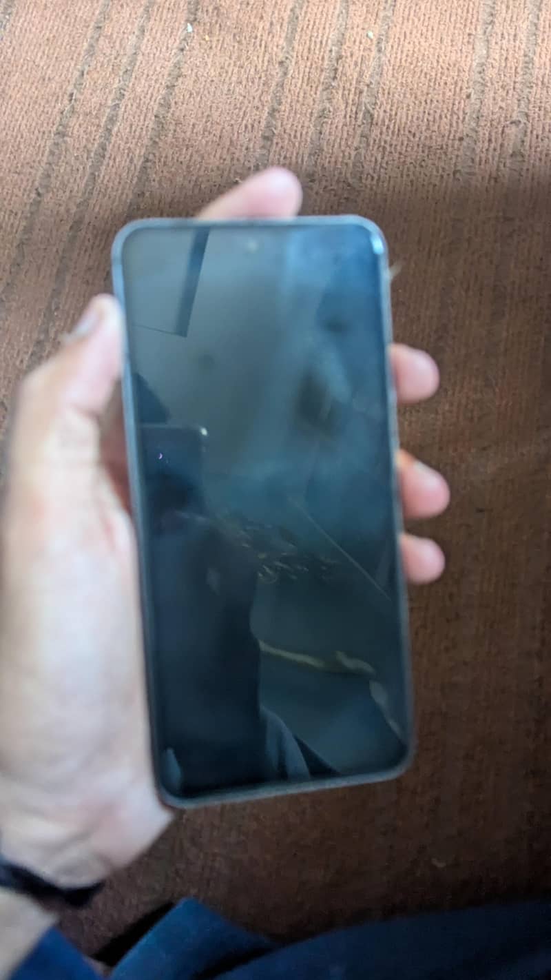 Google Pixel 8 2