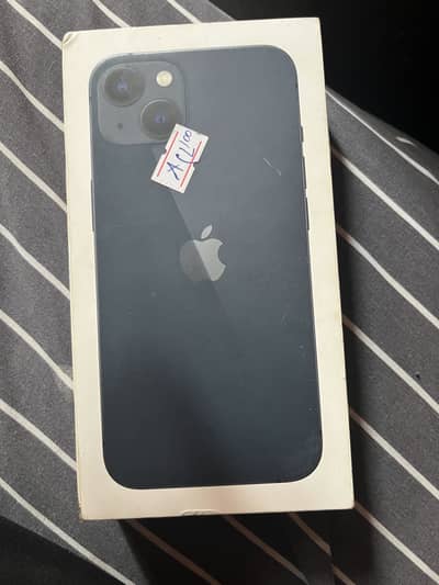 Apple iPhone 13