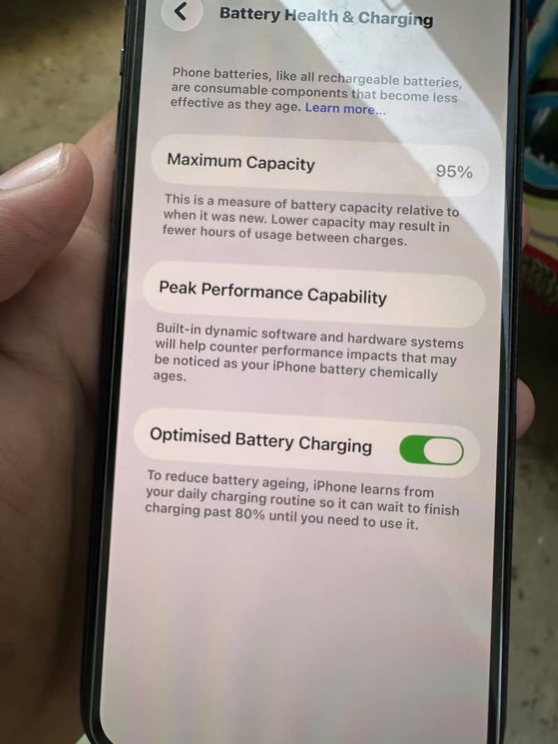 Apple iPhone 11 Pro Max 2