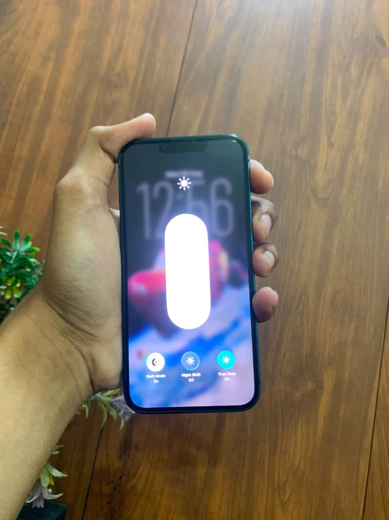 Apple iPhone 14 2