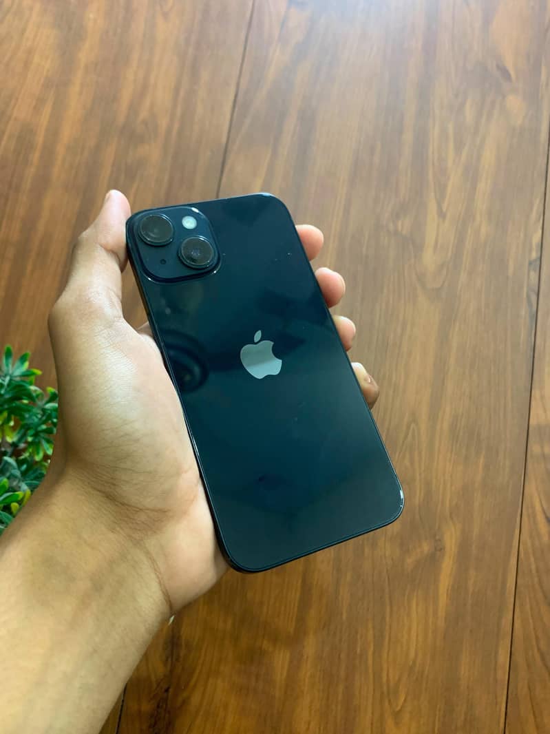 Apple iPhone 14 4
