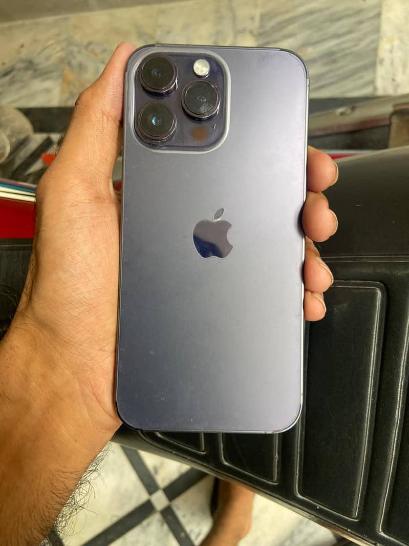Apple iPhone 14 Pro Max 4