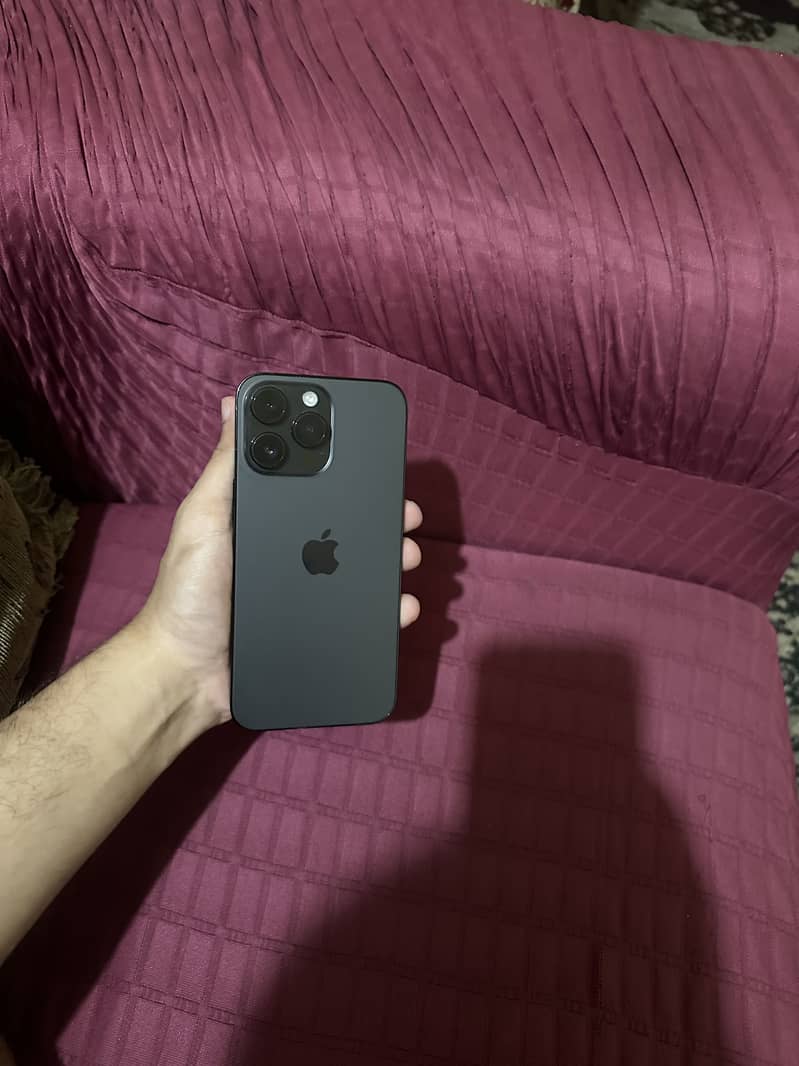 Apple iPhone 14 Pro Max 2
