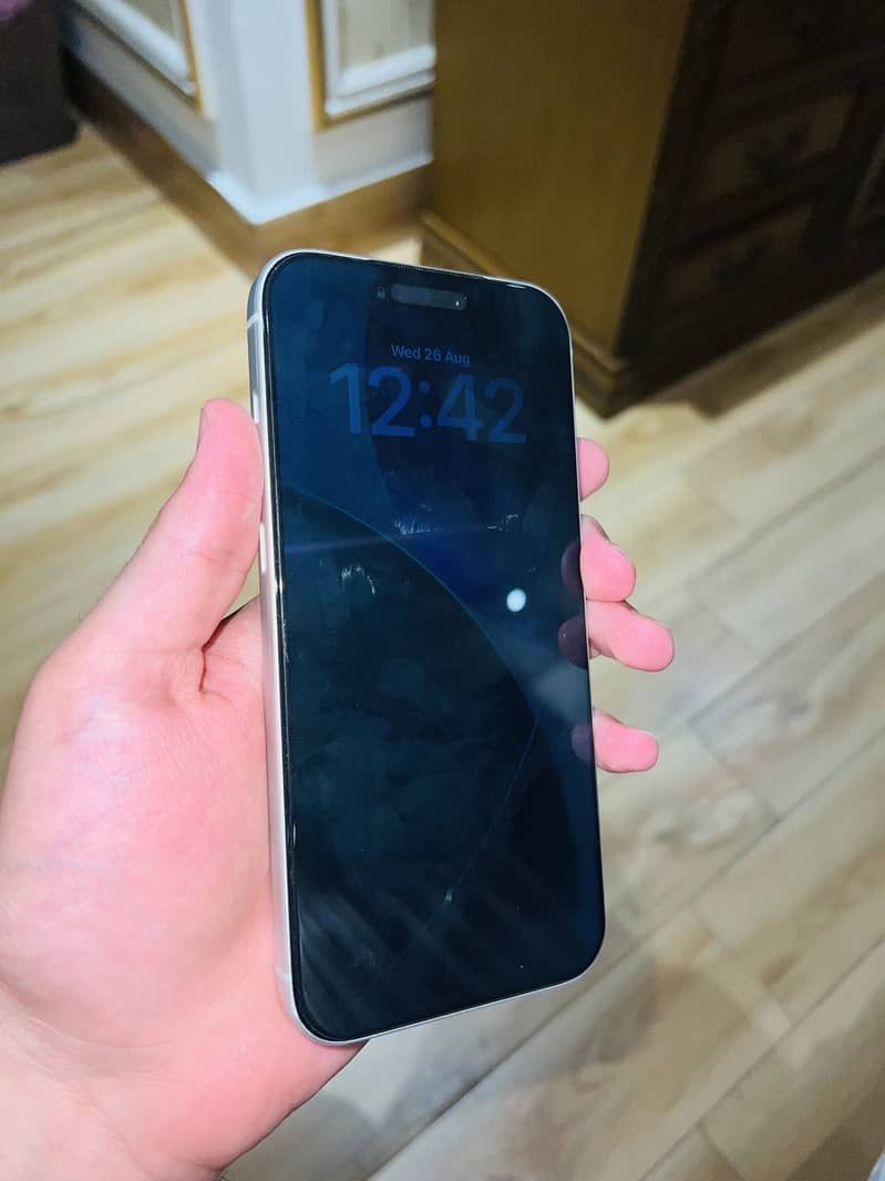 Apple iPhone 17 Pro Max 2