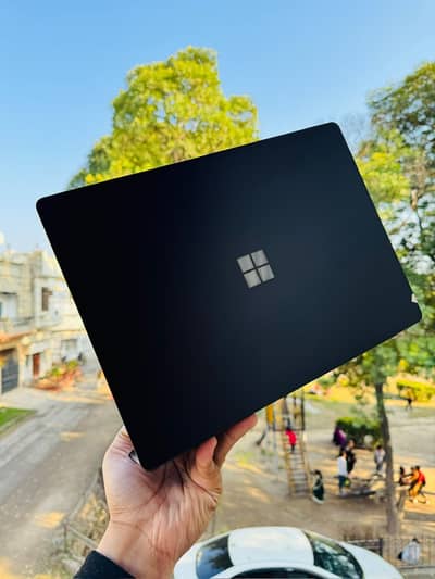 Microsoft Surface Laptop 3 i5 10th Gen | 8GB RAM | 256GB SSD | Touch