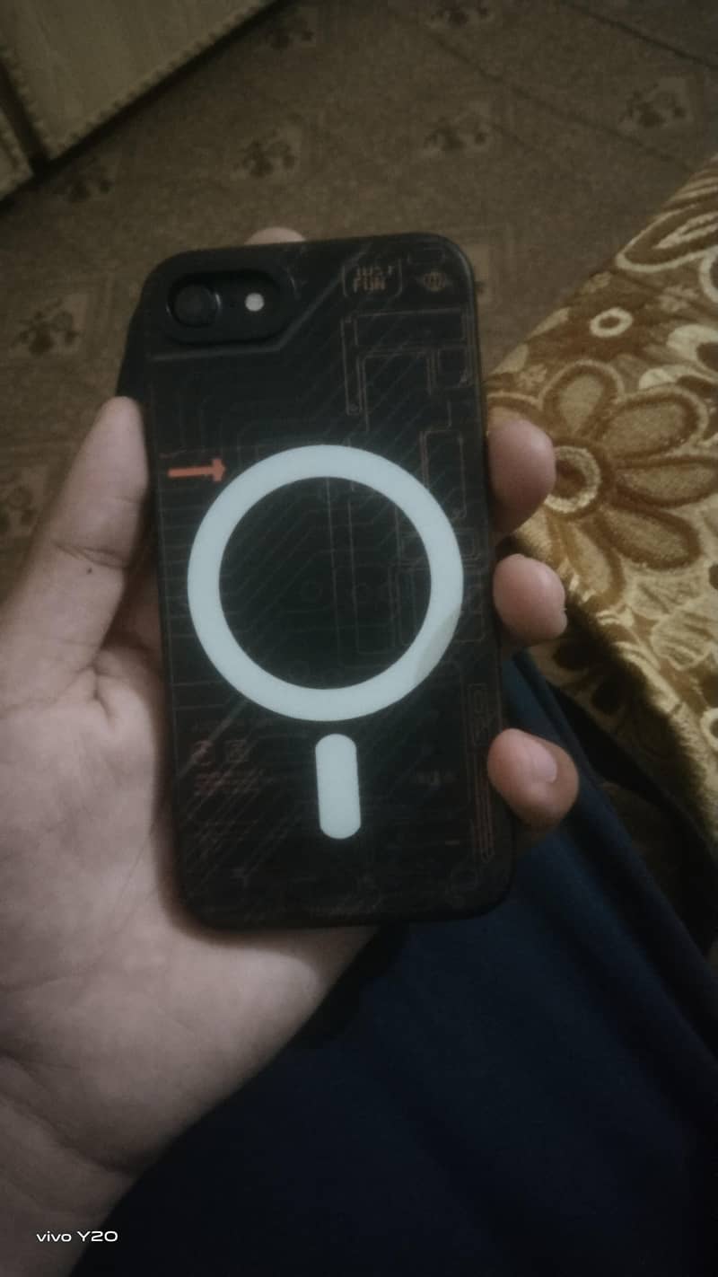 Apple iPhone 7 3