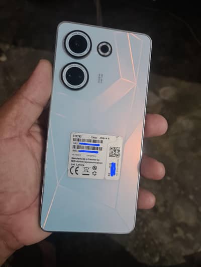 Tecno CAMON 20 With Box