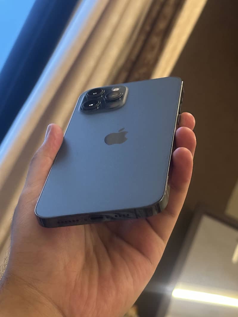 Apple iPhone 12 Pro Max 7