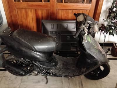 49cc scooty