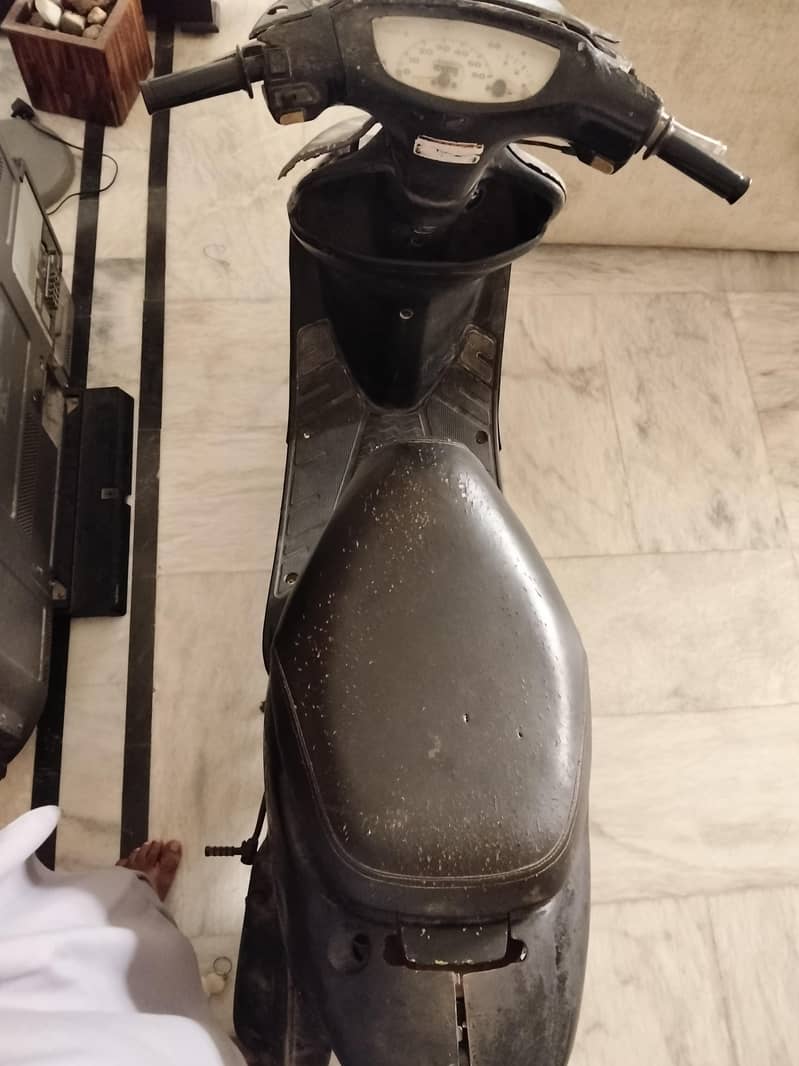 49cc scooty 2