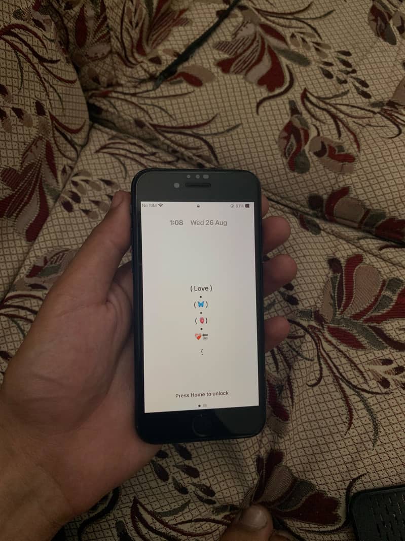 Apple iPhone SE 3 5
