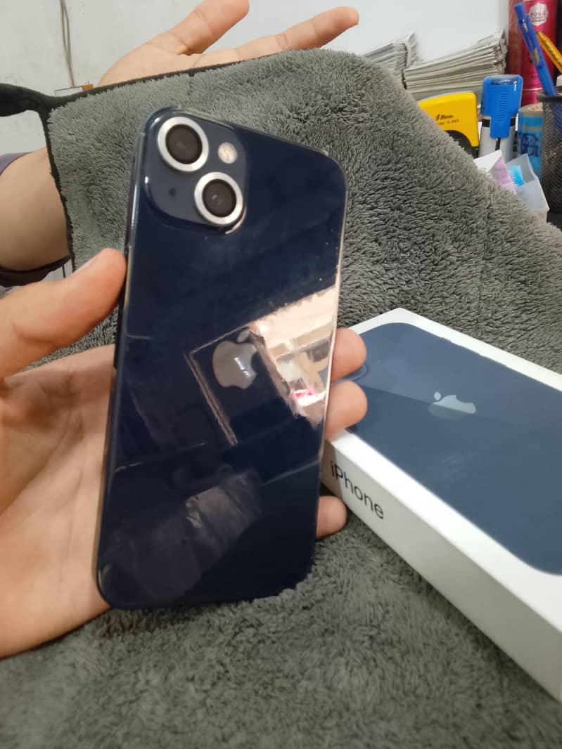 Apple iPhone 13 1