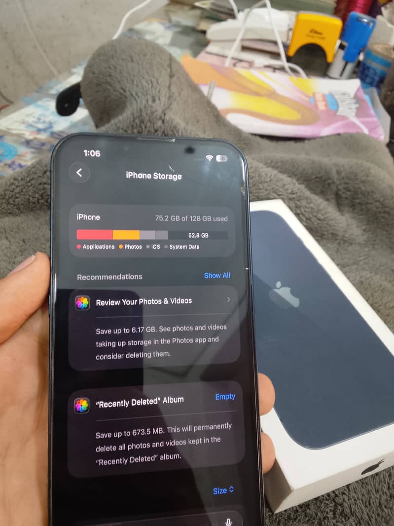 Apple iPhone 13 5
