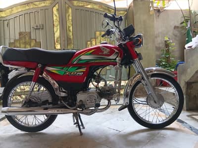 HONDA CD 70