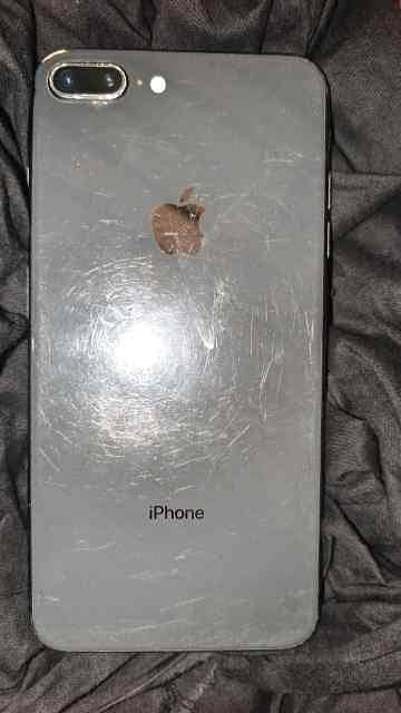 Apple iPhone 8 Plus