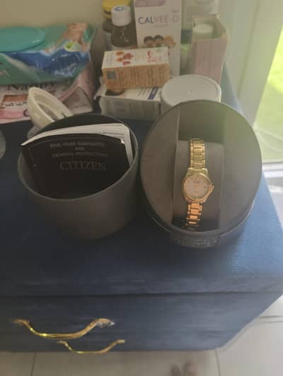 Genuine Citizen Ladies Watch – Original Box