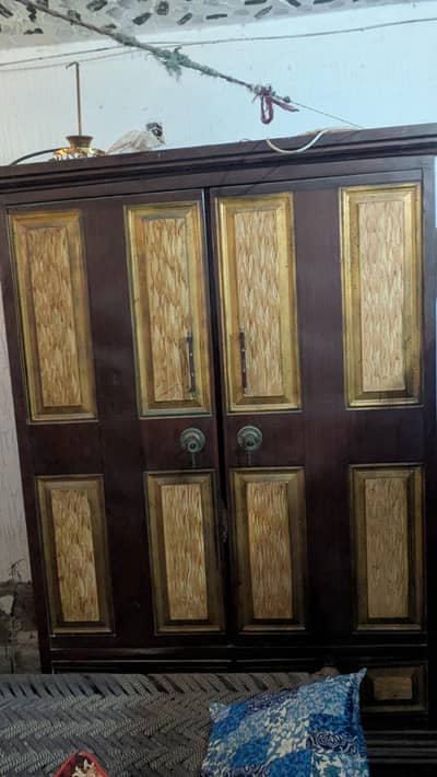 furniture used