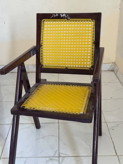 Can chair