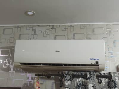 "1.5 Ton inverter AC for sale - Excellent condition "