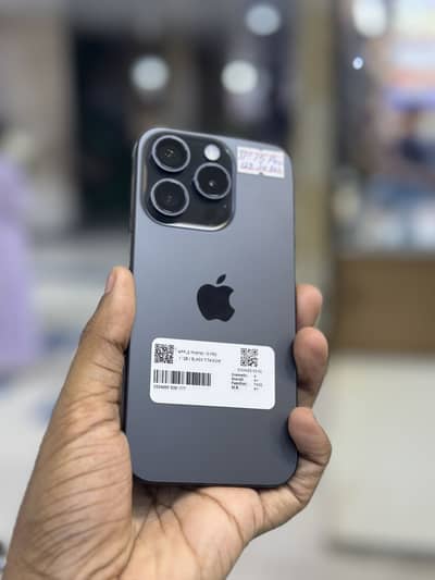 Iphone 15 pro 100 Health Only 53 cycle count Genuine All ok Must read