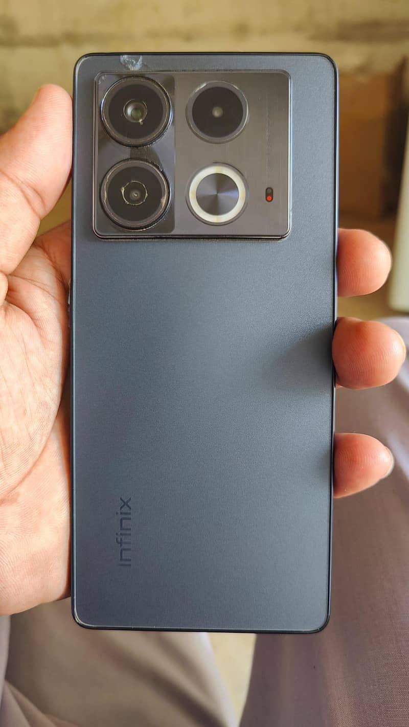 Infinix Note 40 1