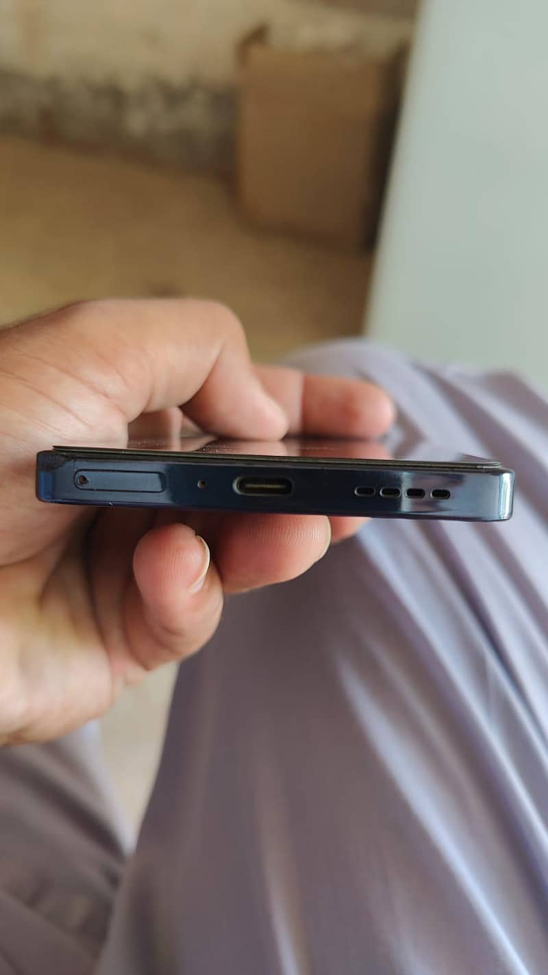 Infinix Note 40 4
