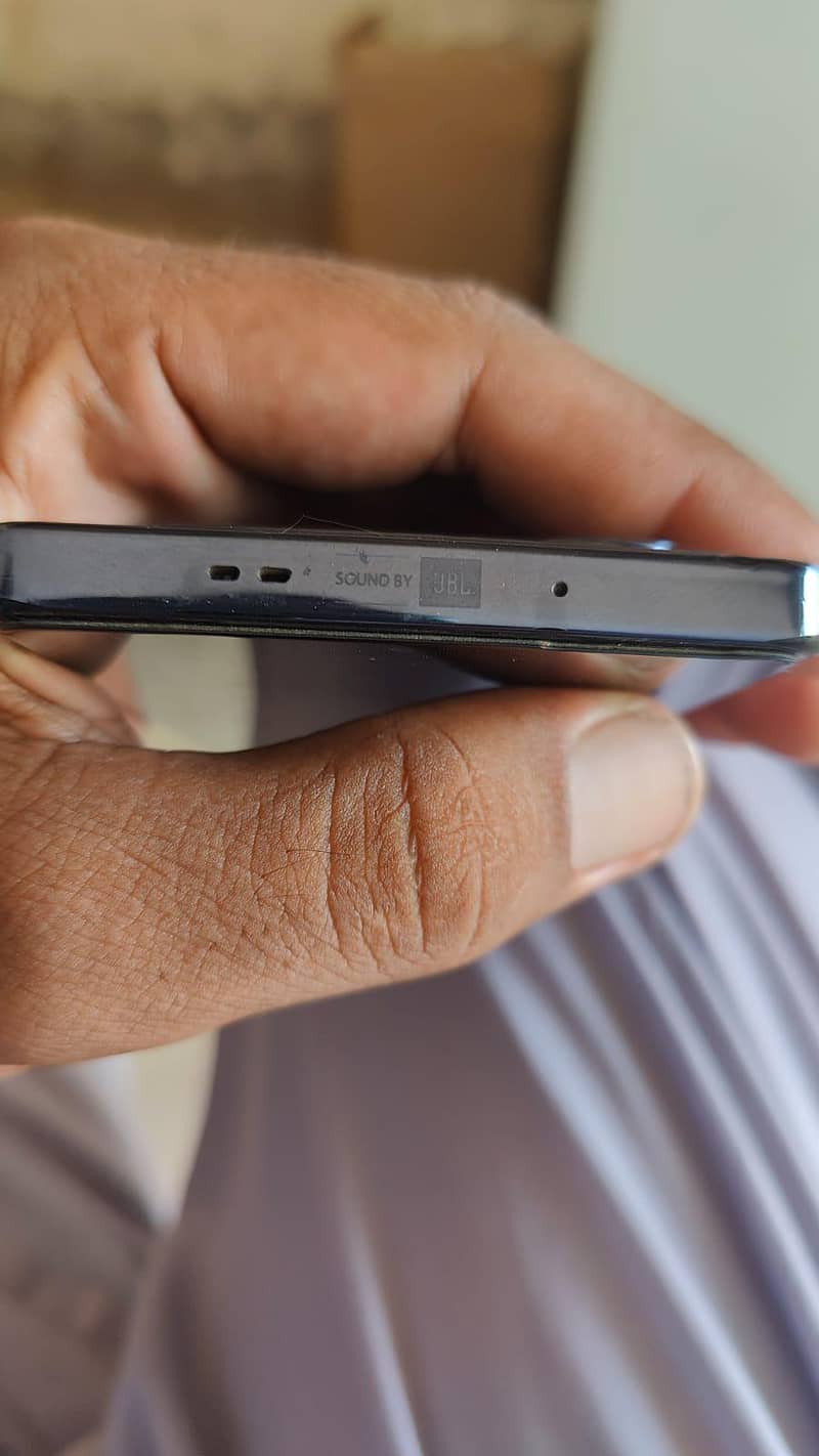 Infinix Note 40 5
