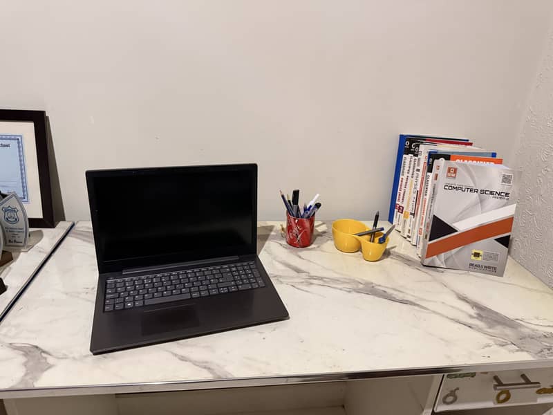Study table for students 1